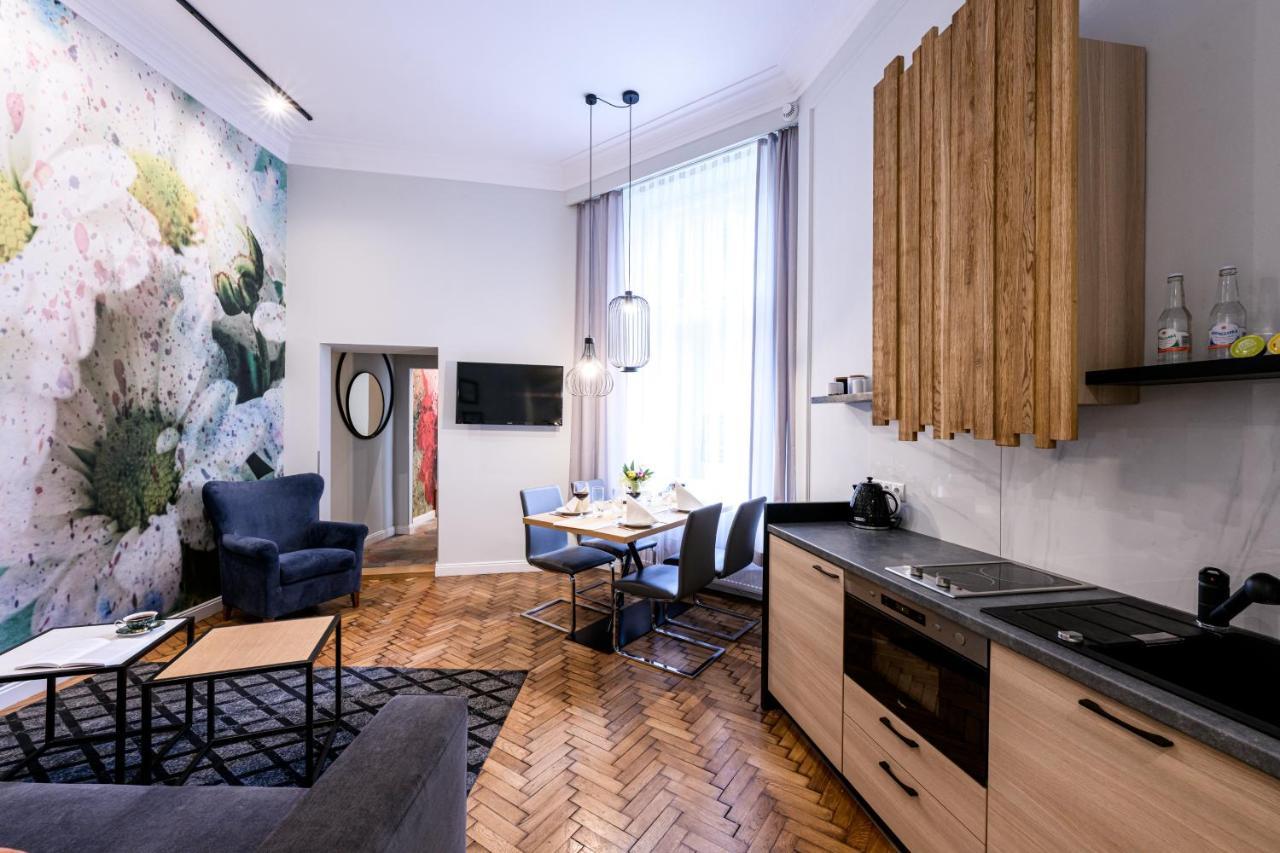 Arts Apartments - Krakow Old Town エクステリア 写真