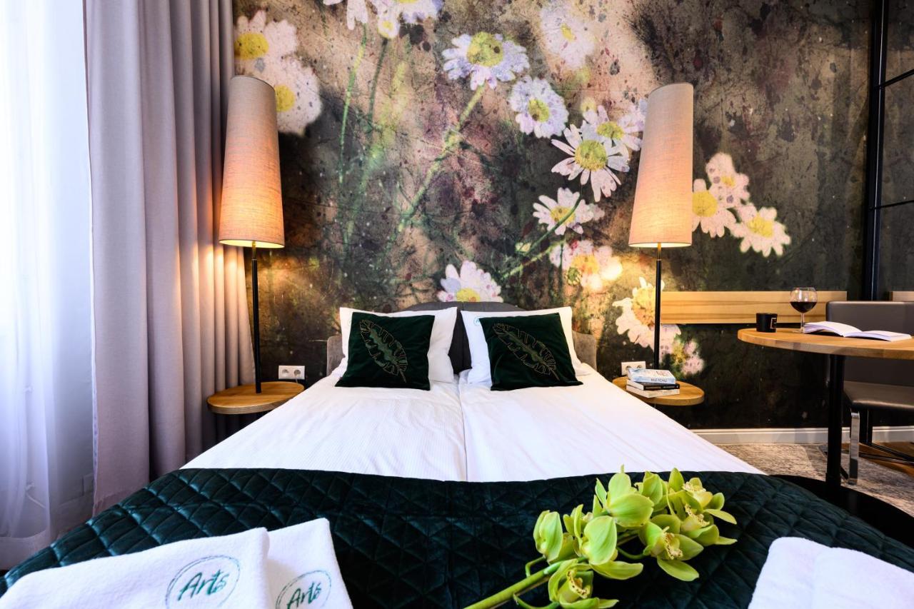 Arts Apartments - Krakow Old Town エクステリア 写真