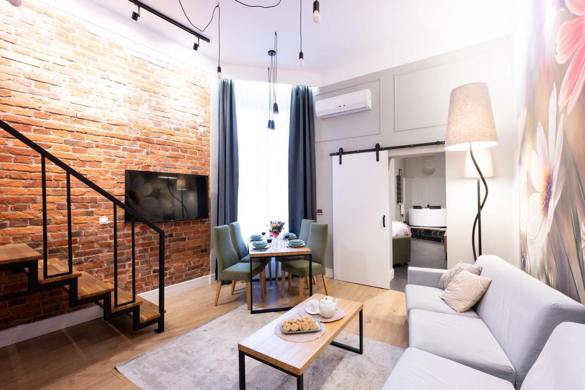 Arts Apartments - Krakow Old Town エクステリア 写真